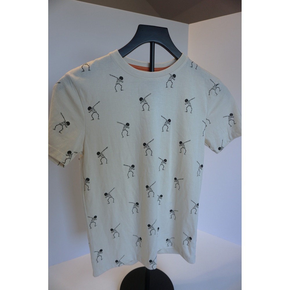 Cactus Boys Ricky Singh Dabbing Skeleton Graphic Tee Cream Kids Size 9/10 NWT
